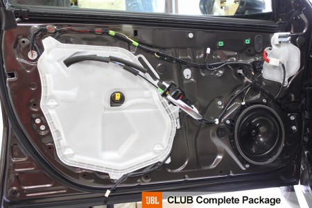 トヨタ・カムリのスピーカー交換の事例です